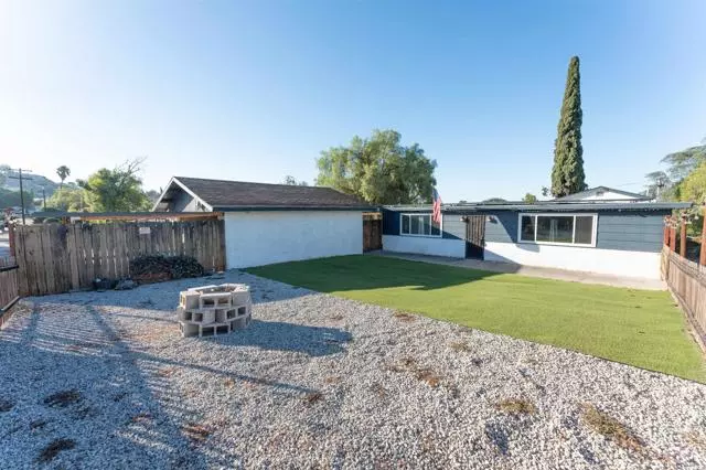 8273 Melrose Lane, El Cajon, CA 92021