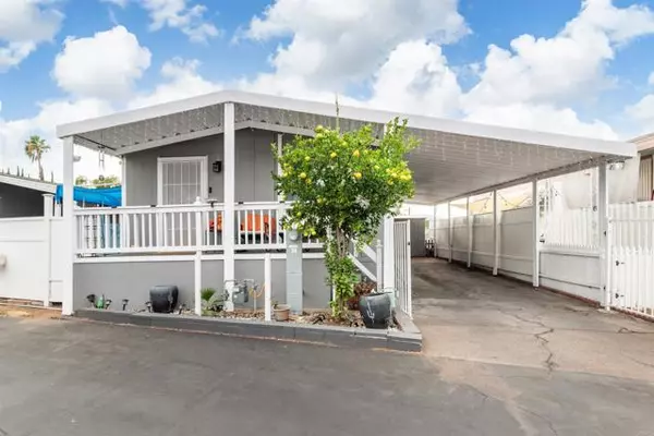 351 E Bradley #74, El Cajon, CA 92021