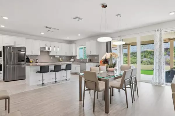 Valley Center, CA 92082,27983 Evergreen Way