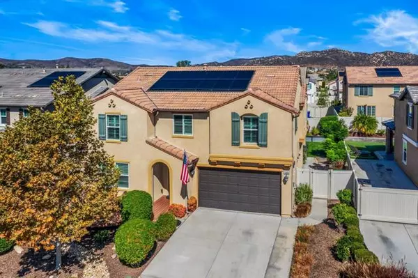 10664 Sandy Creek Drive, Santee, CA 92071