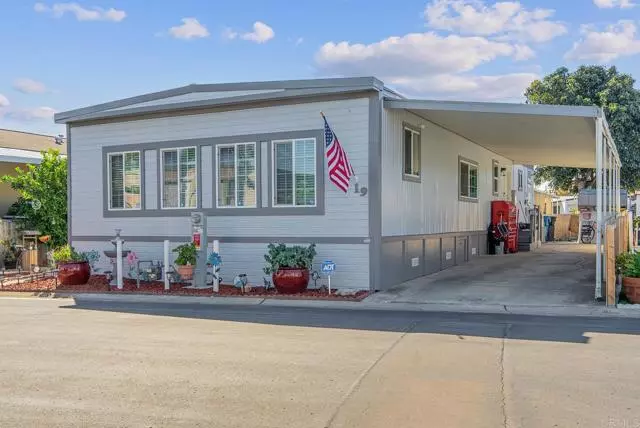 444 Anita Street #SPC 19, Chula Vista, CA 91911