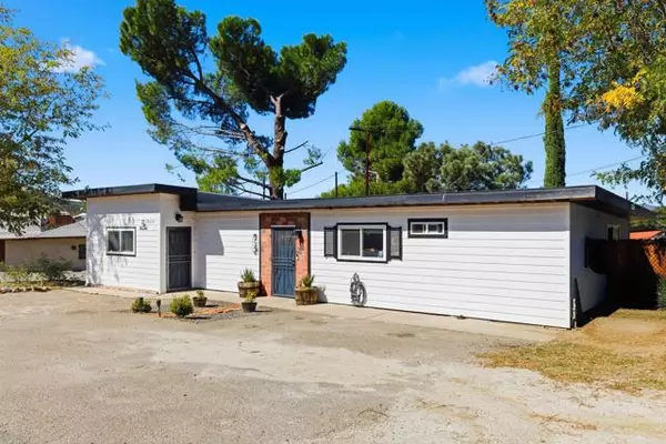 Campo, CA 91906,29824 Oak Dr.