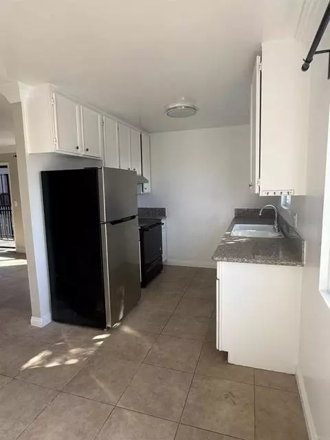 Imperial Beach, CA 91932,1349 Grove #H