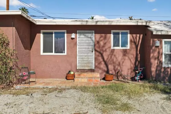 Palm Springs, CA 92262,444 W Palm Vista Drive