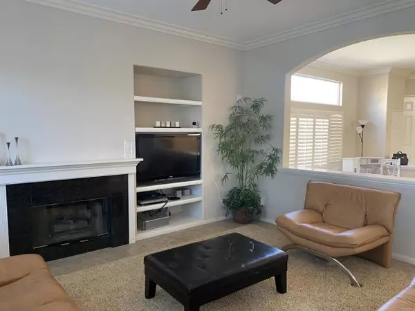 San Diego, CA 92130,10992 Clovehurst Way