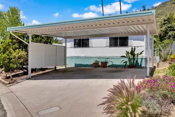 El Cajon, CA 92021,1120 Pepper Dr #17