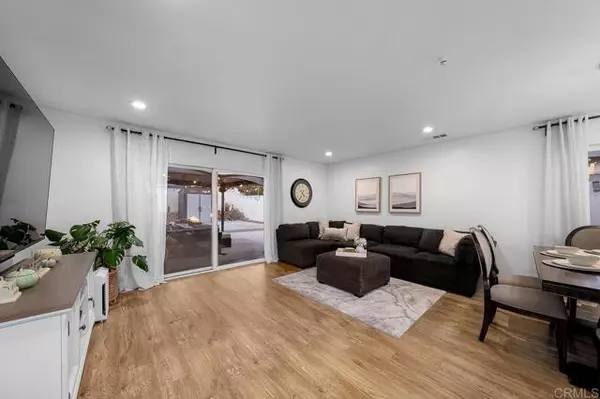 San Diego, CA 92114,5868 Greycourt Avenue