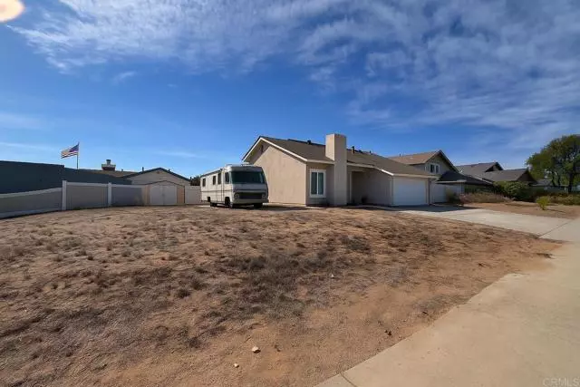 8734 Cordial Road, El Cajon, CA 92021