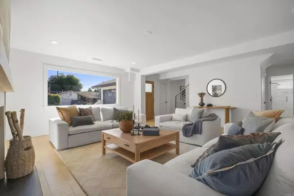 Mission Viejo, CA 92691,24611 Spadra Ln