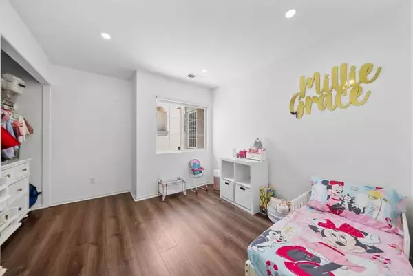 Chula Vista, CA 91913,1452 Canvas Drive #1