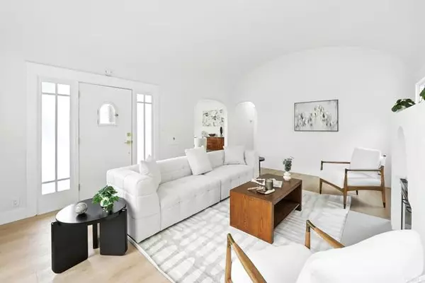 San Diego, CA 92116,4551 Maryland Street