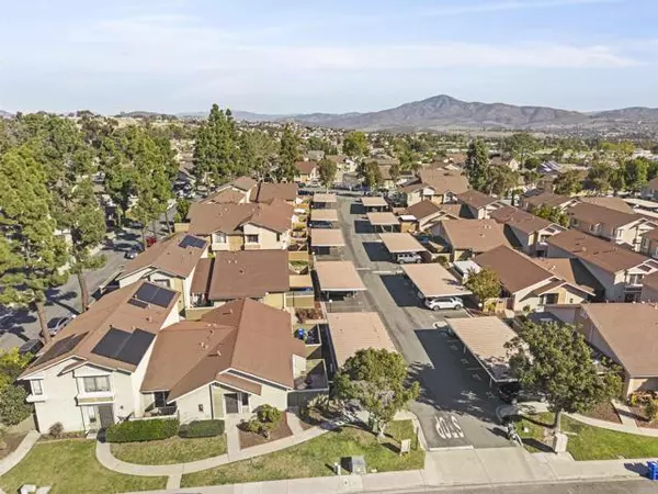 San Diego, CA 92139,6820 Quebec Court #2