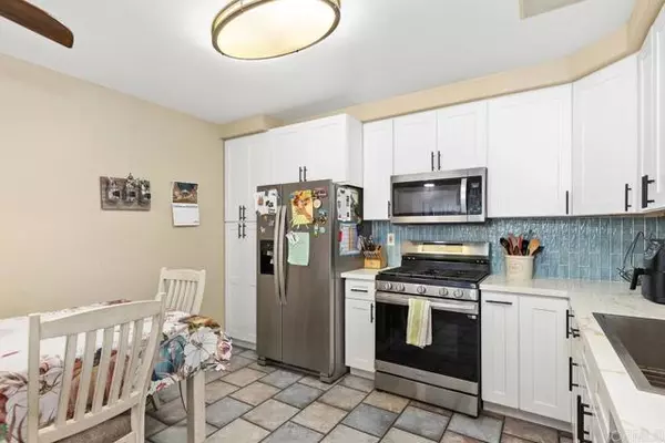 San Diego, CA 92124,10862 Caravelle Place