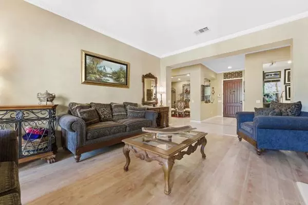 El Cajon, CA 92021,15141 Post Oak Lane