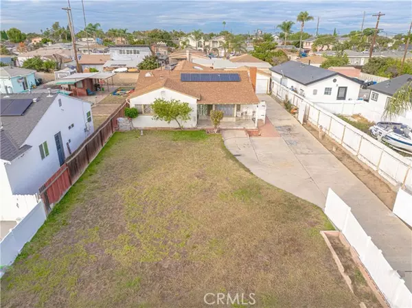 1215 W L Street, Wilmington (los Angeles), CA 90744