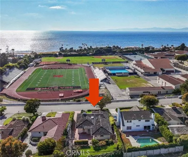 2112 Via Pacheco, Palos Verdes Estates, CA 90274