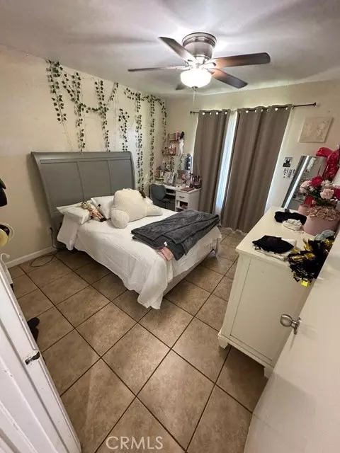 Fontana, CA 92335,14752 Manzanita Drive