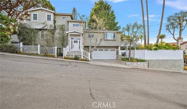 1561 Curtis Avenue, Manhattan Beach, CA 90266