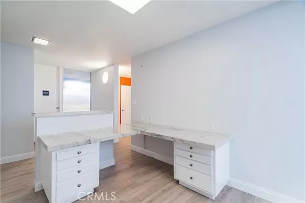 San Pedro (los Angeles), CA 90731,739 W 9th Street