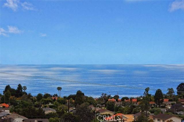 Rancho Palos Verdes, CA 90275,28709 Rothrock Drive