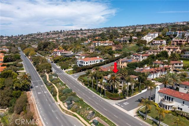 Rancho Palos Verdes, CA 90275,7460 Alida Place