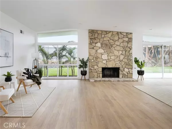 Rancho Palos Verdes, CA 90275,4918 Delacroix Road