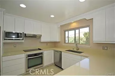 Rancho Palos Verdes, CA 90275,28318 Ridgefalls Court