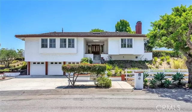4 Bridlewood Circle, Rolling Hills Estates, CA 90274