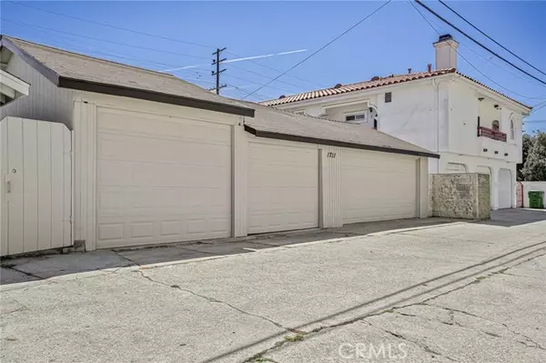 San Pedro (los Angeles), CA 90731,1711 S Grand Avenue