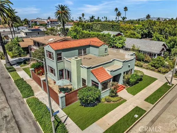 377 Grand Avenue, Long Beach, CA 90814