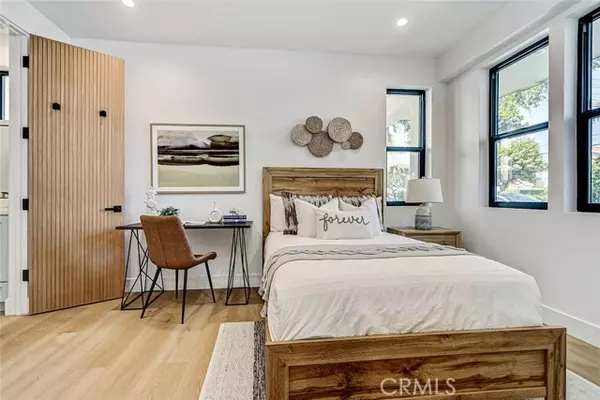 Redondo Beach, CA 90278,2604 Grant Avenue #A