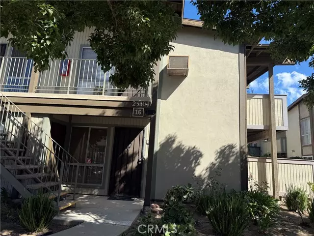 Torrance, CA 90502,23304 Sesame Street #16R