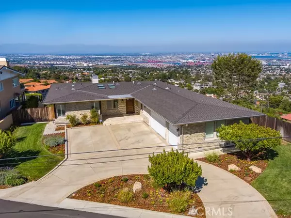 Rancho Palos Verdes, CA 90275,43 Avenida Corona