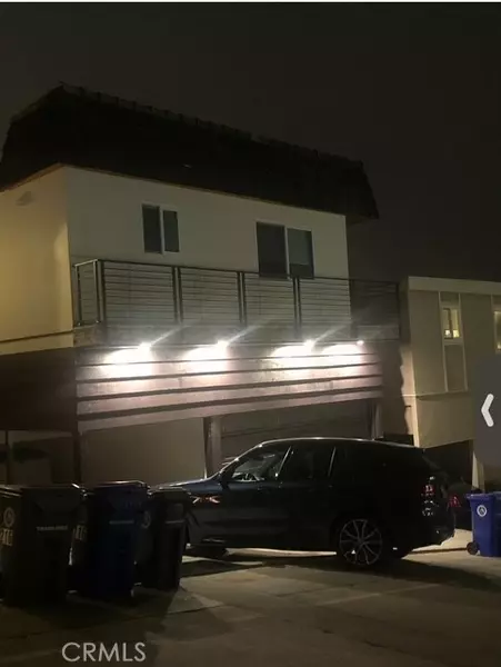 214 42nd, Manhattan Beach, CA 90266