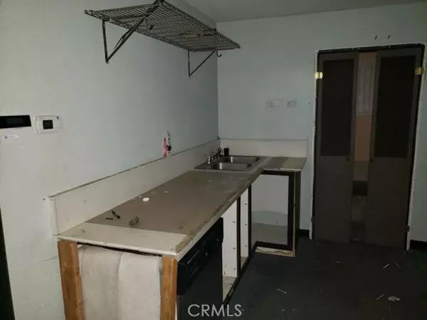 Vista, CA 92081,2598 Fortune Way