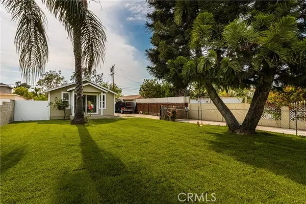 1218 Maple Street, Santa Ana, CA 92707