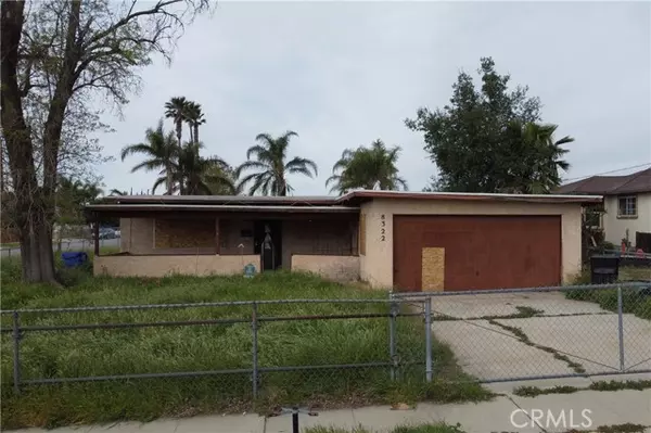 Fontana, CA 92335,8322 Oleander Avenue