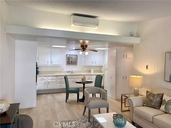 1550 Homewood Rd M5-120J, Seal Beach, CA 90740