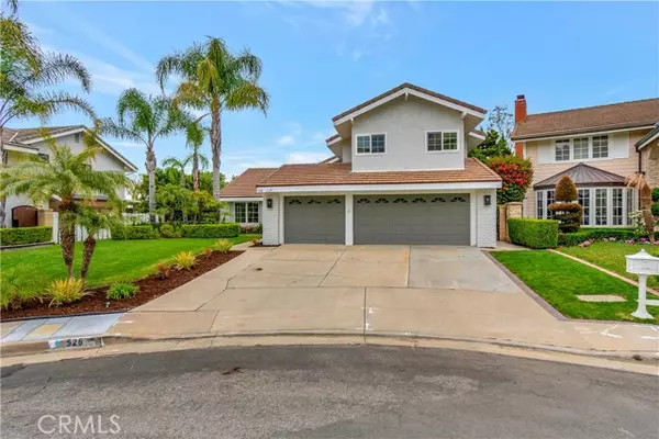 526 S Santiago Way, Anaheim, CA 92807