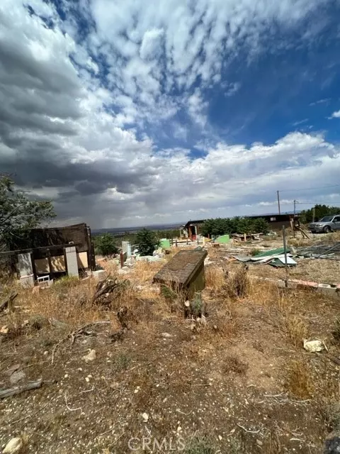 Pinon Hills, CA 92372,2760 Snow Line Drive