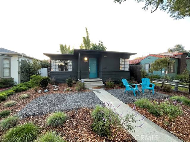 3579 Olive Avenue, Long Beach, CA 90807