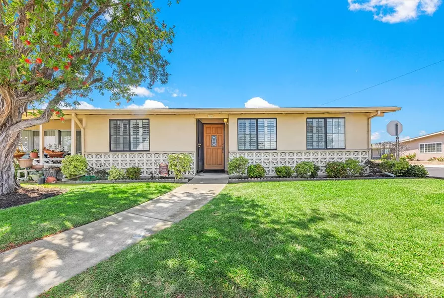 13451 Saint Andrews #G-124, Seal Beach, CA 90740