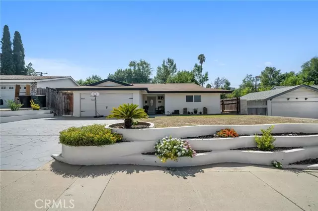 West Covina, CA 91792,3112 E Valley View Avenue