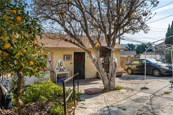 5102 Ithaca Avenue, Los Angeles, CA 90032