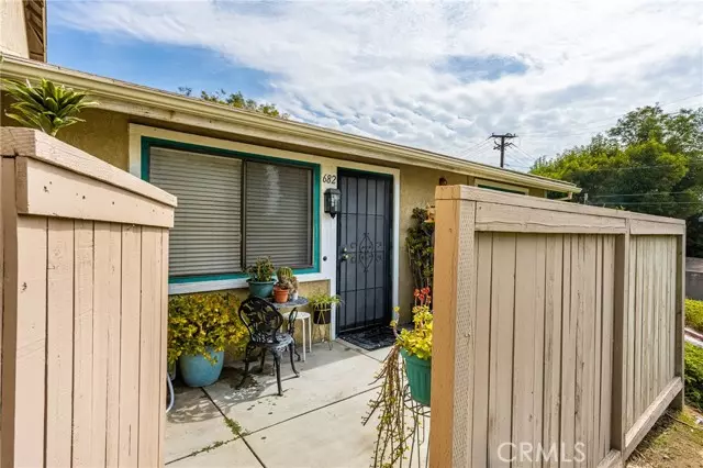 Fullerton, CA 92833,682 Bridgeport Circle #29