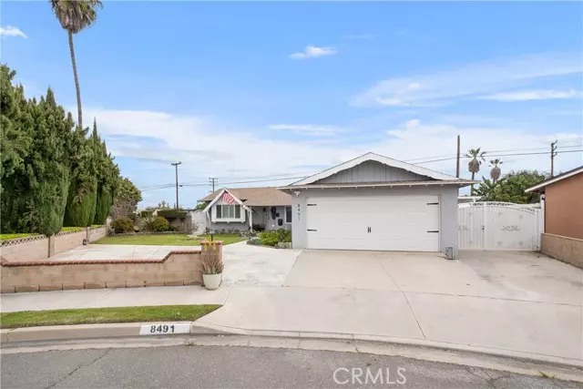 Westminster, CA 92683,8491 Garo Place