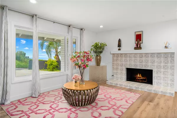 San Clemente, CA 92672,924 Avenida Presidio