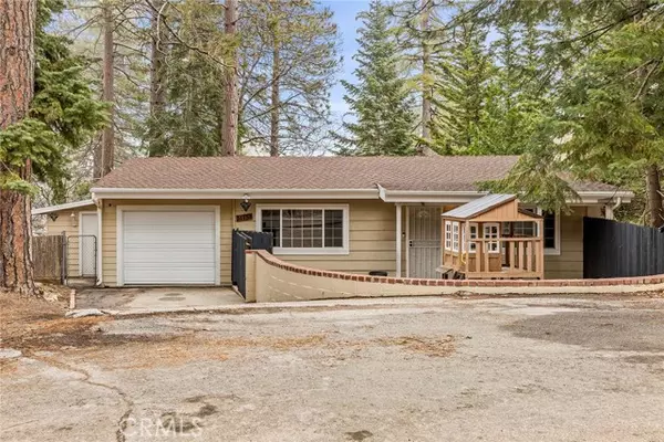 31758 Christmas Tree Lane, Running Springs, CA 92382