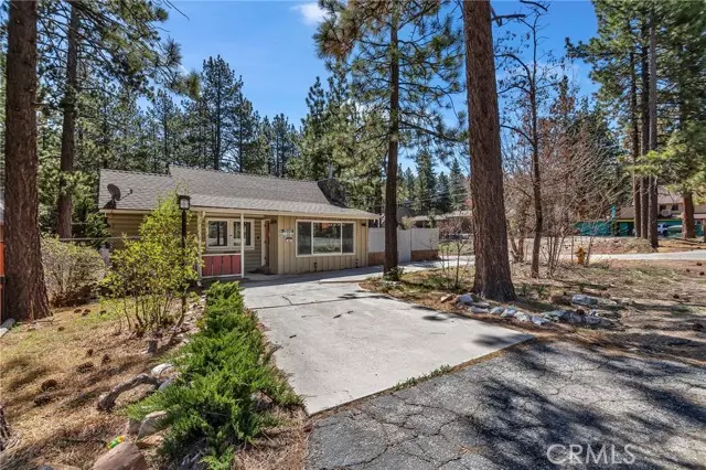 455 Crane Drive, Big Bear Lake, CA 92315