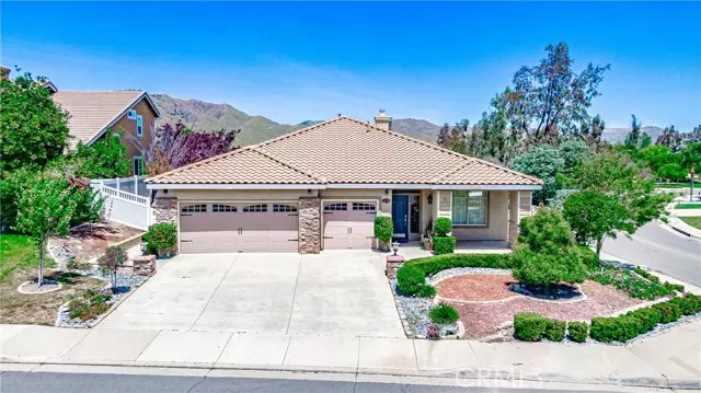 Corona, CA 92883,13846 Palomino Creek Drive